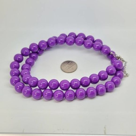 Vintage Claire's 30 inch Purple Bead Strand Necklace - Picture 2 of 5